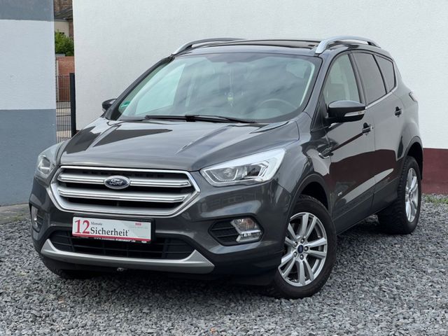 Ford Kuga 1.5 Automatik  Allrad Cool & Connect