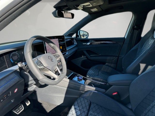 Fahrzeugabbildung Volkswagen Tayron 2.0TDI DSG 4Motion R-Line AHK+PANO+STDHZG