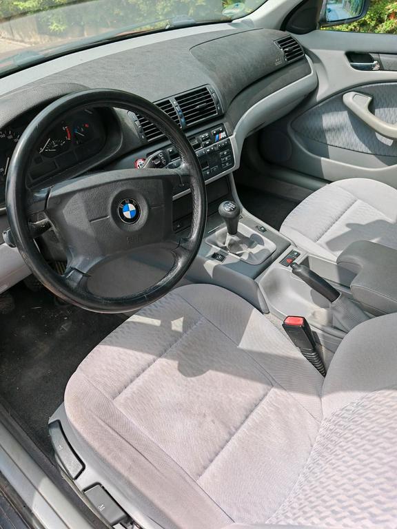 BMW 318