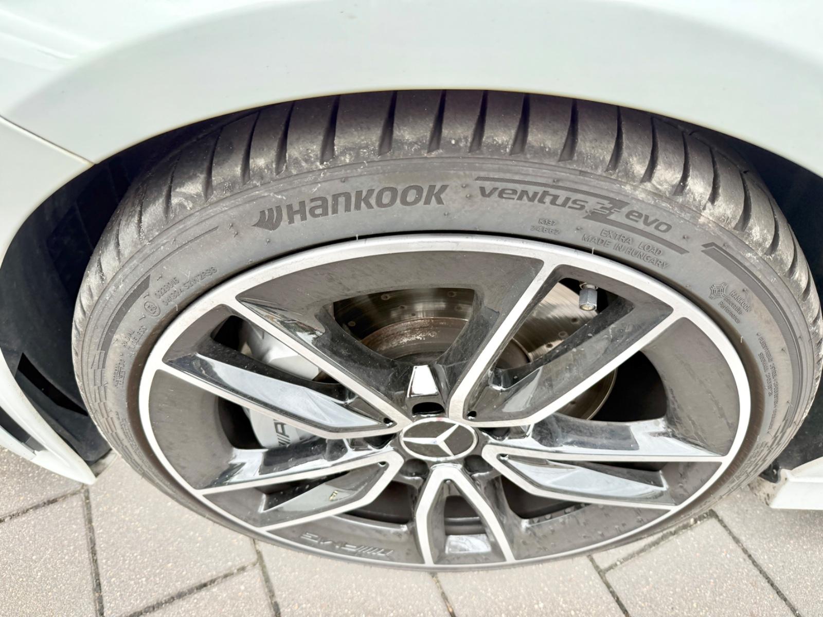 Mercedes-Benz CLA 35 AMG Shooting Brake