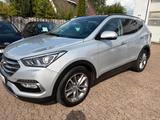 Hyundai Santa Fe blue Premium 4WD - Hyundai Gebrauchtwagen von 2017