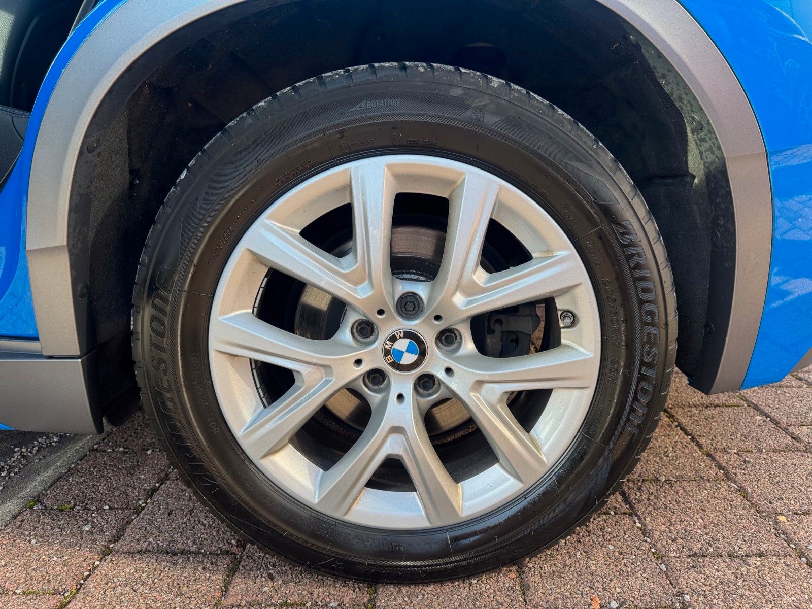 Fahrzeugabbildung BMW X2 xDrive20i M Sport X Steptronic M Paket Kamera