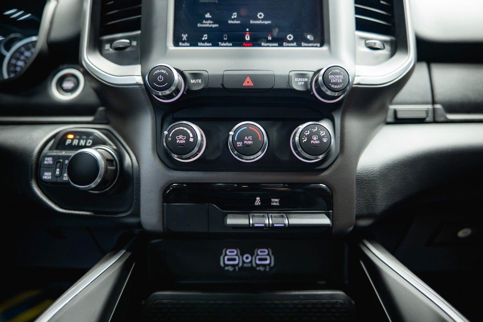 Fahrzeugabbildung Dodge RAM 5.7 V8 HEMI 4x4 RED DEVIL Offroad LONGBED