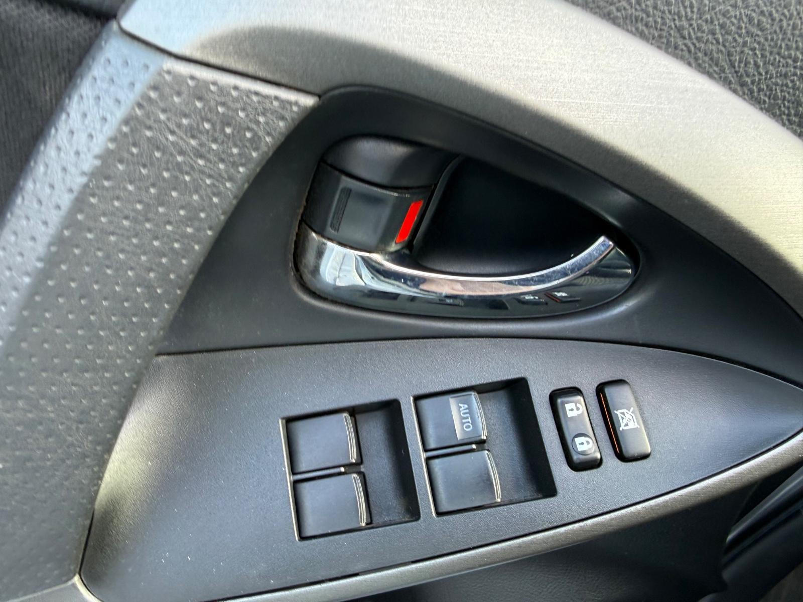 Toyota RAV 4 2.0 158 ch 4x4 Sol • Clim auto • Sièges chauffants • Régulateur