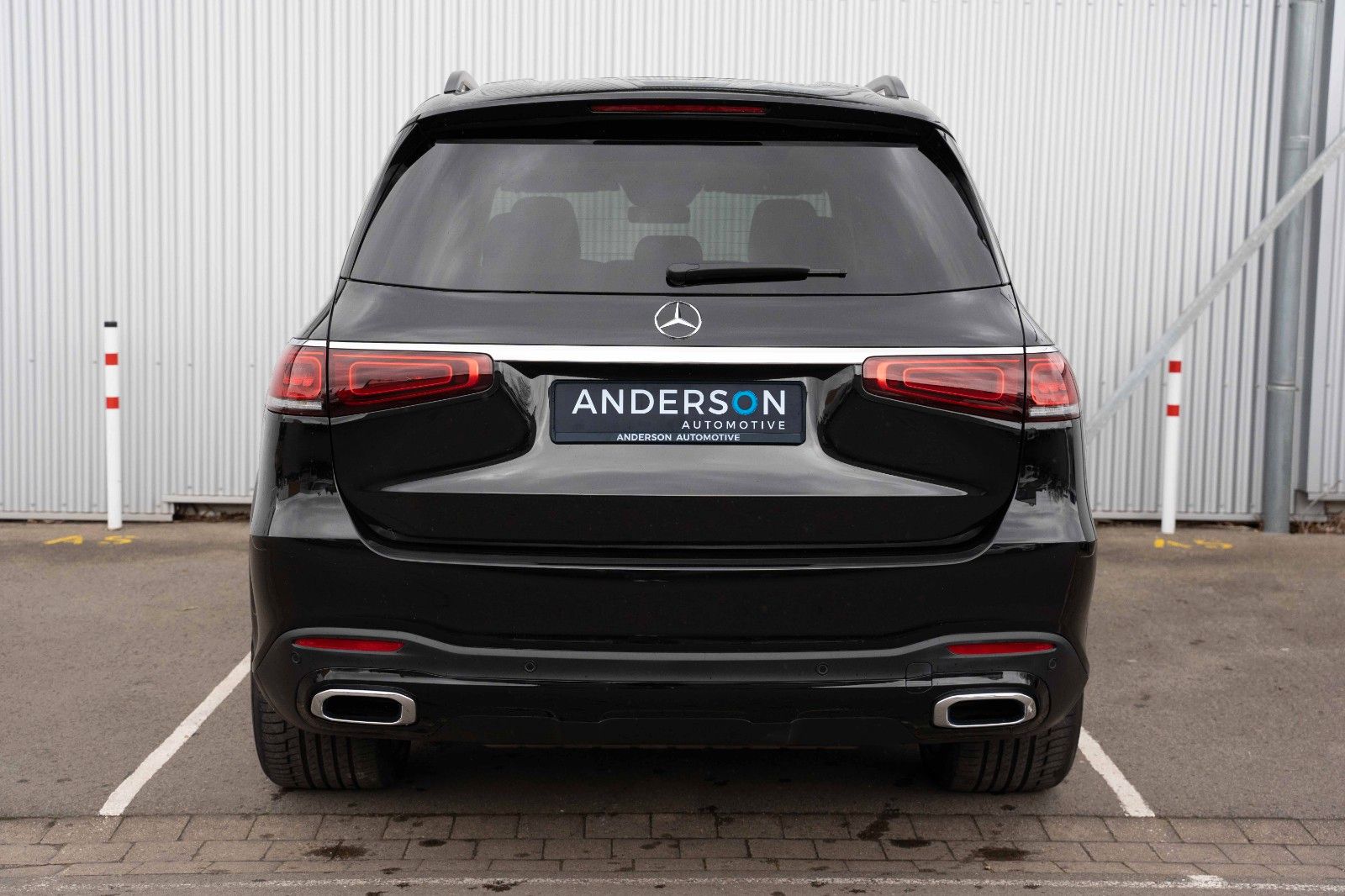 Fahrzeugabbildung Mercedes-Benz GLS 400d AMG 360° PANO BURM SOFT 7SIT MEMOR NEW+