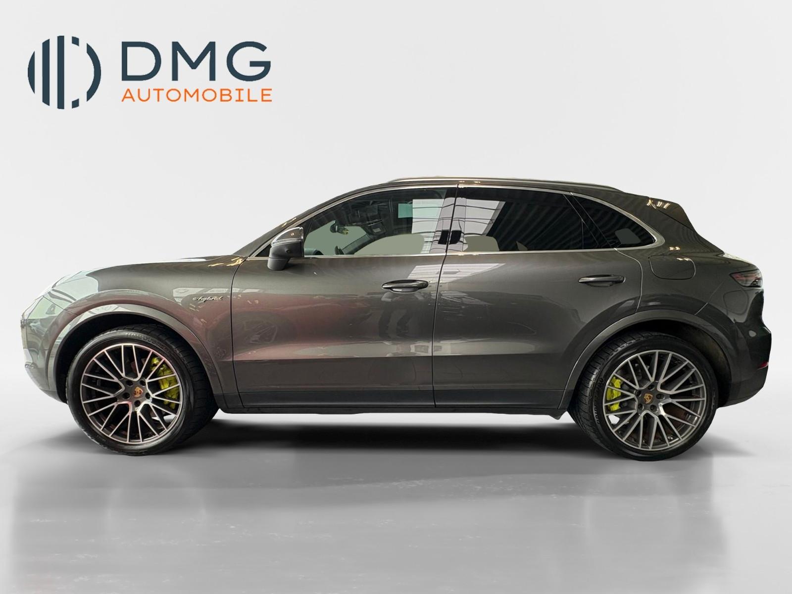 Porsche Cayenne E-Hybrid/Panodach/Neuer Service