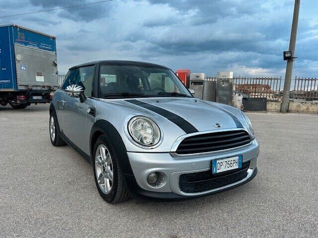 MINI Mini Mini 1.6 16V Cooper D