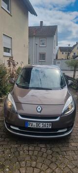 Renault Grande Scenic 12/2012 - gebrauchte Renault Grand Scenic aus dem Jahr 2012