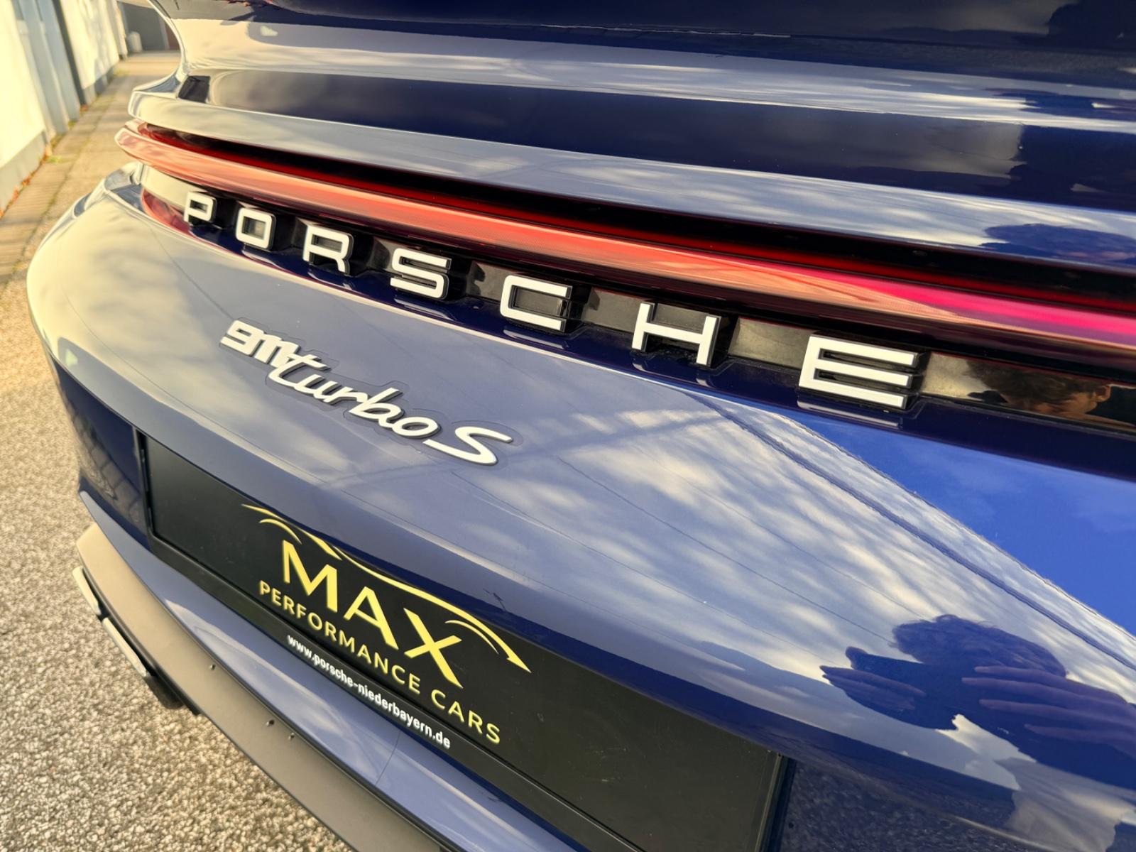 Porsche 992 Turbo S Coupé Aero Exclusive PPF Approved