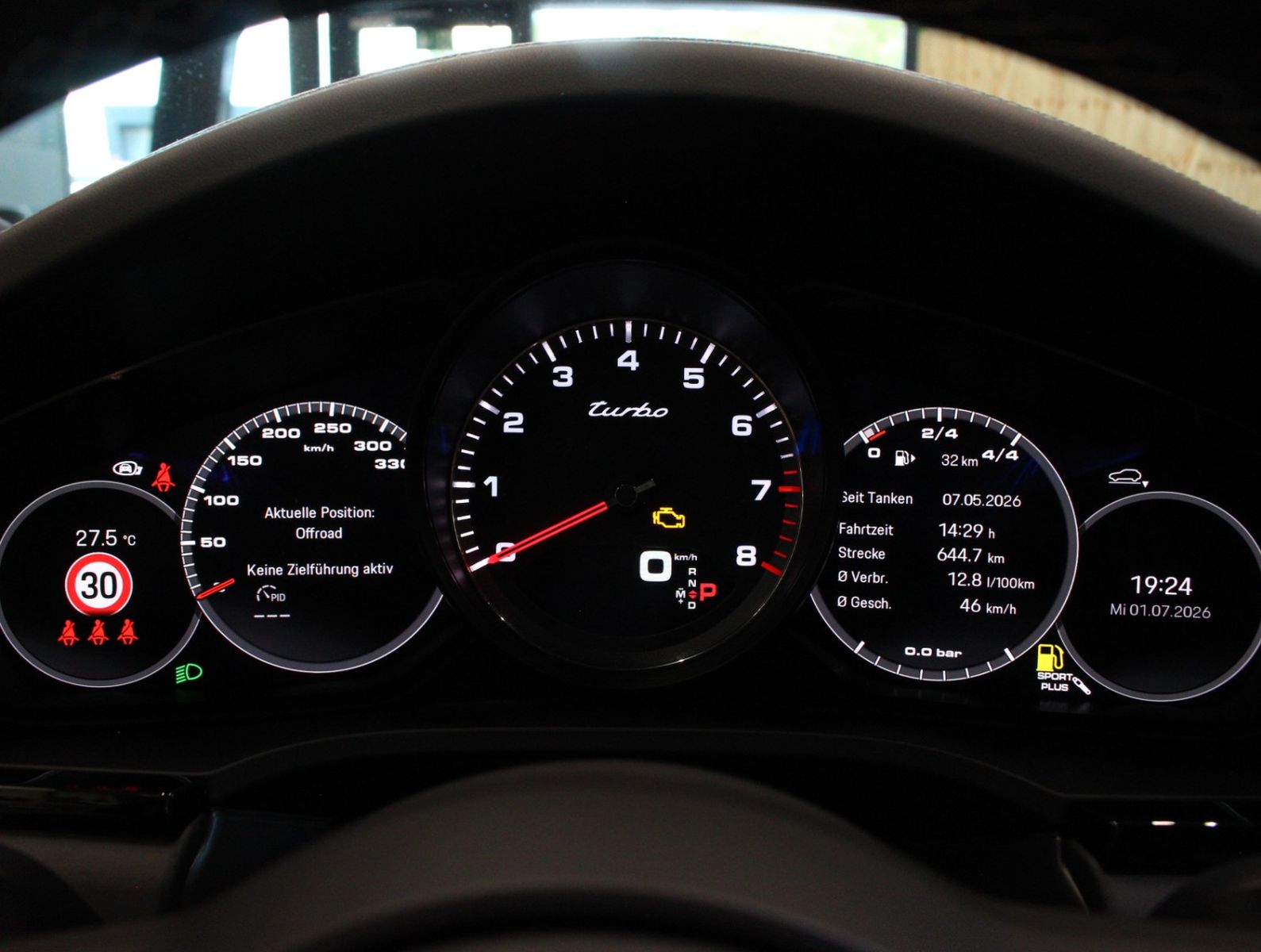 Fahrzeugabbildung Porsche Cayenne Turbo SportDesign-Paket|Carbon|PSCB|PDCC