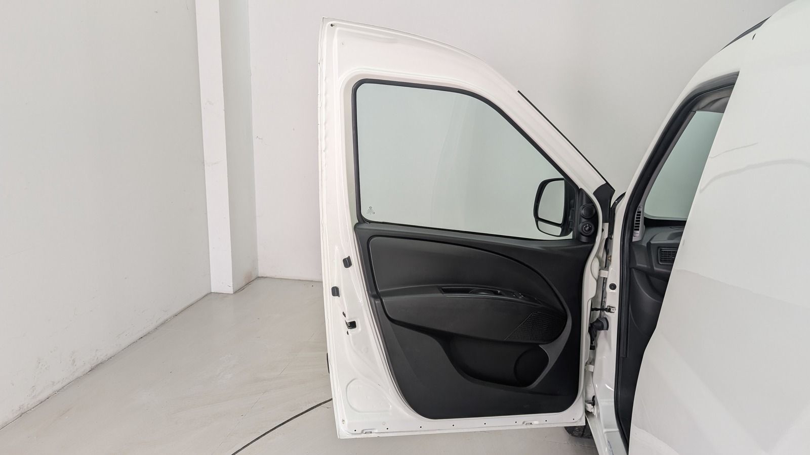 Fahrzeugabbildung Opel Combo D 1.3 CDTi Kasten L2 * lang *