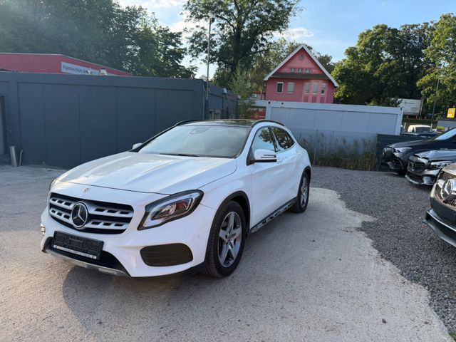 MERCEDES-BENZ GLA 180 Amg line pano