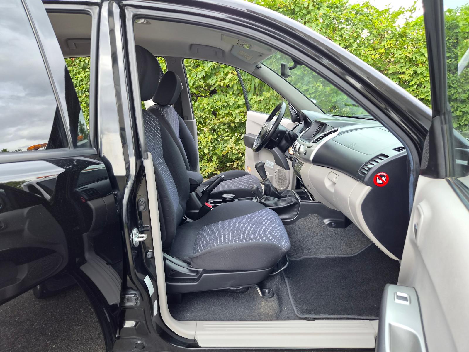 Mitsubishi L200 Intense 4WD TÜV+INSP NEU