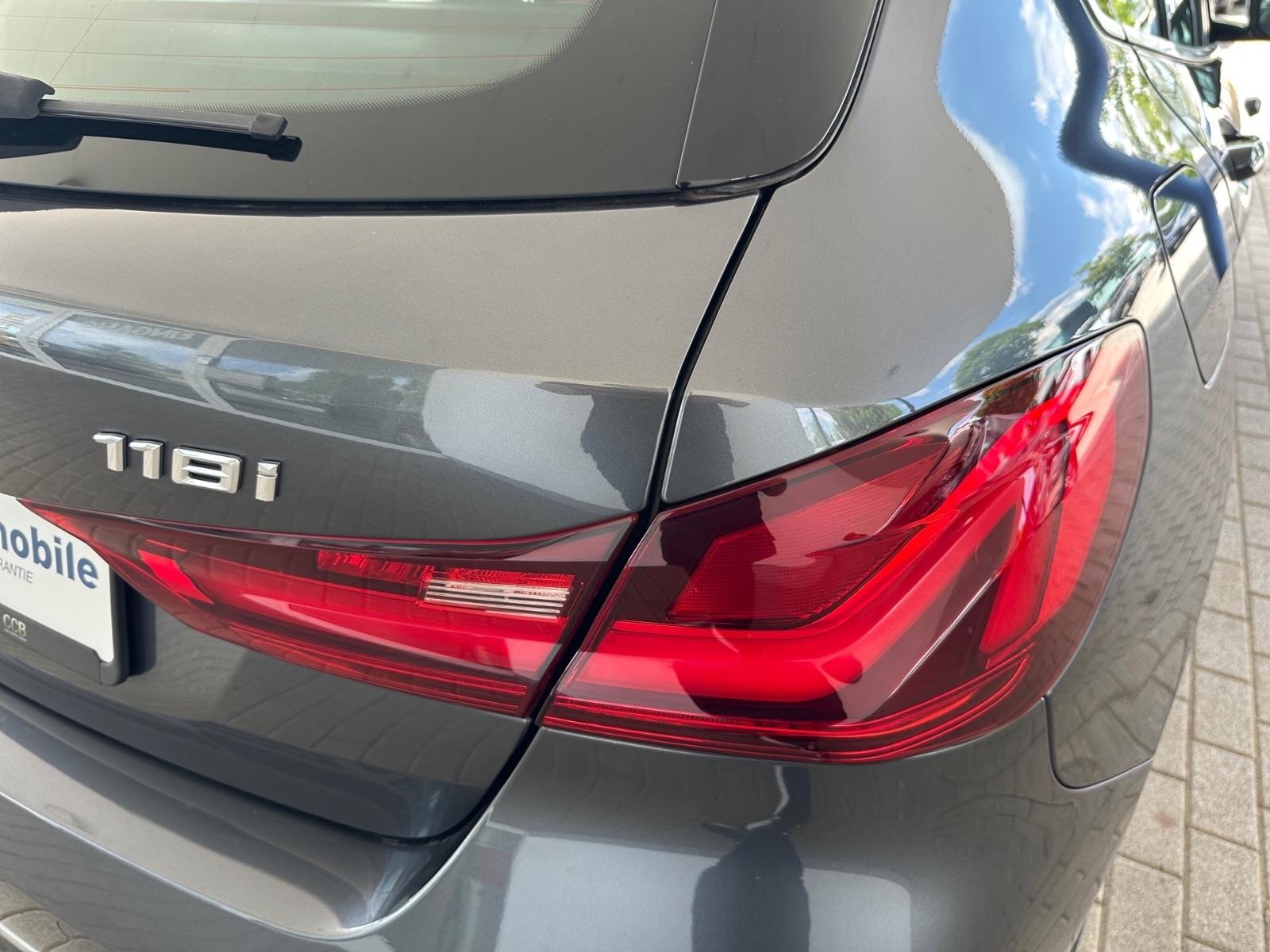 BMW 118i Luxury Line/Tempomat/Navi/259€Finanzierung