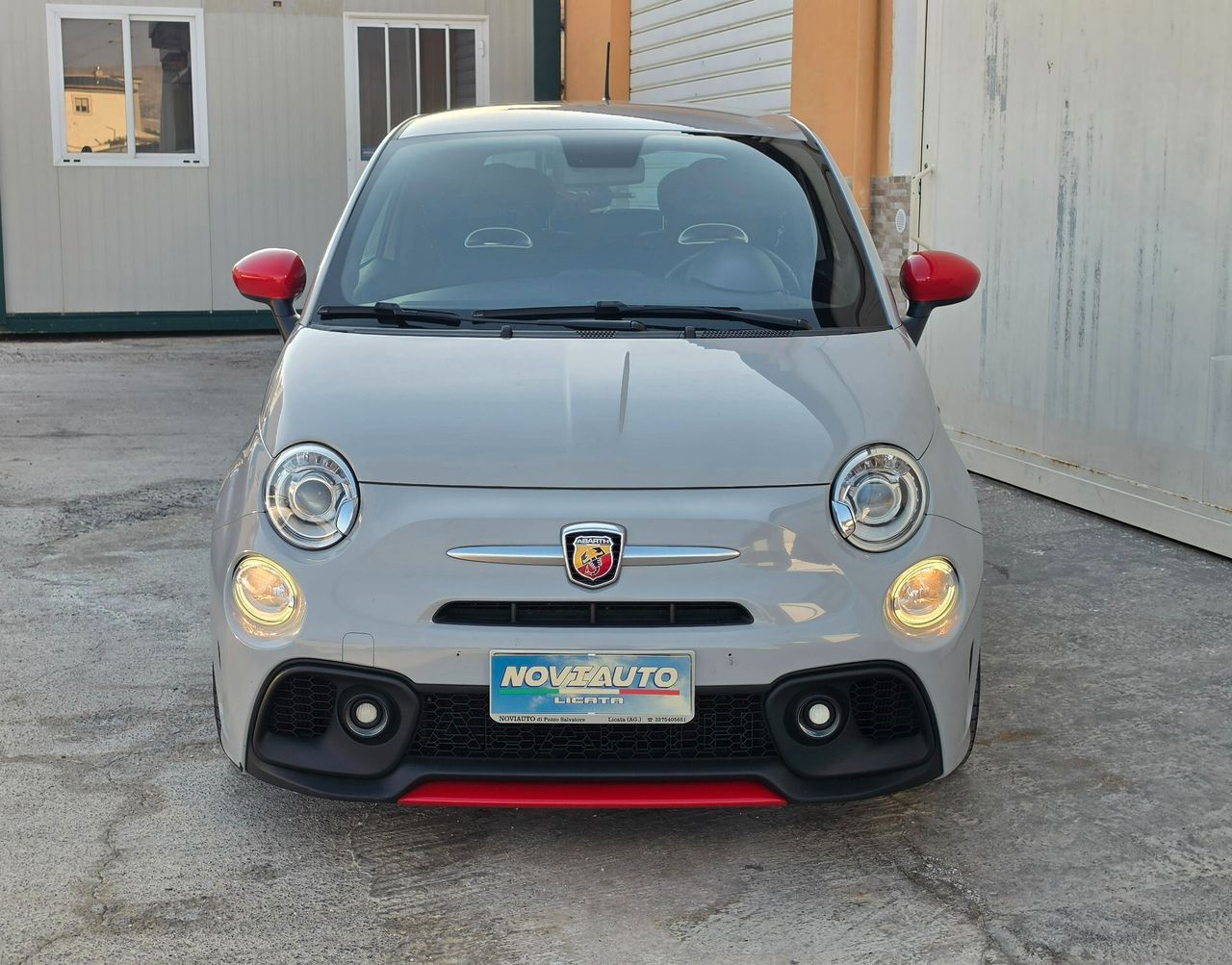 Fiat 500 Abarth 1.4 T- jet 145cv imagem 2