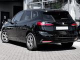 BMW 220 i Active Tourer "Innovationspaket, Anhängerk - BMW 220 Gran Coupé: Automatik