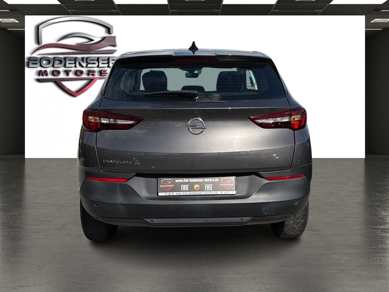 Fahrzeugabbildung Opel Grandland Edition