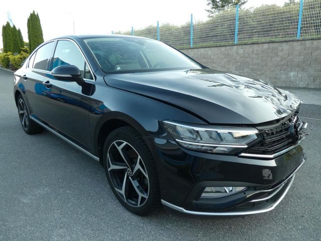 Volkswagen Passat Lim. Elegance 1,5 TSi 110kW  automatik