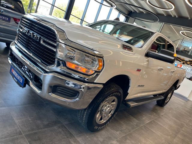 Dodge RAM 2500 Heavy Duty 6.4 HEMI 4x4 LPG *BIGHORN*