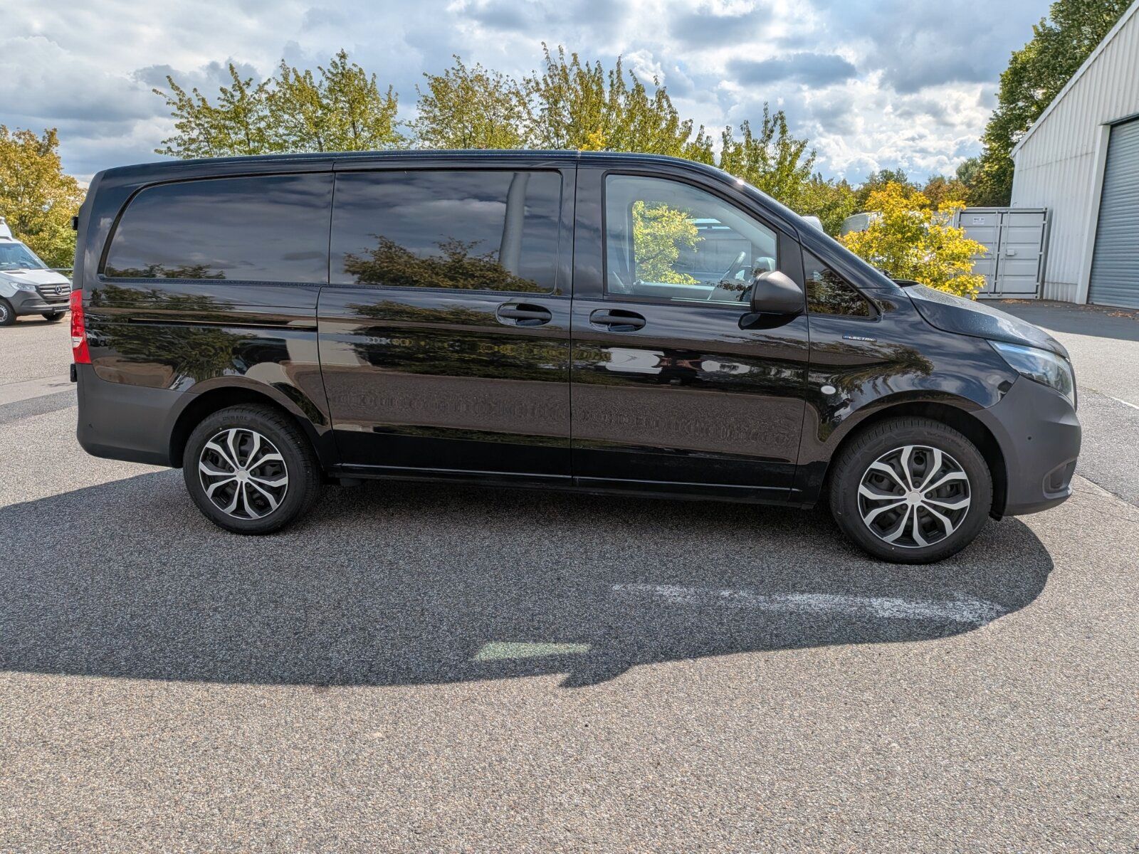 Mercedes-Benz eVito 111 Kasten Lang imagem 3