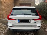 Volvo V60 Cross Country B4 D AWD Plus Auto Plus - Volvo Hybrid (Diesel/Elektro)