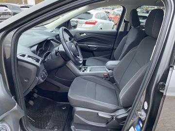 Bild 7 Ford Kuga NAVI/SHZ+LHZ/BHZ.Fronts/2-Zonen KLIMA/PDC