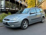 Ford Focus Turnier 1.6 Benzin - gepflegt, ... - Ford Focus aus 2004: Kombi