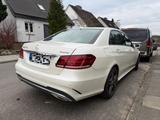 Mercedes-Benz E 250 CDI 4Matic 3xAMG-LINE Designo'Panorama'2.H - Mercedes-Benz E 250 mit Diesel-Antrieb: Limousine