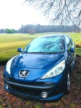 Peugeot 207 - Peugeot 207 in Lübeck