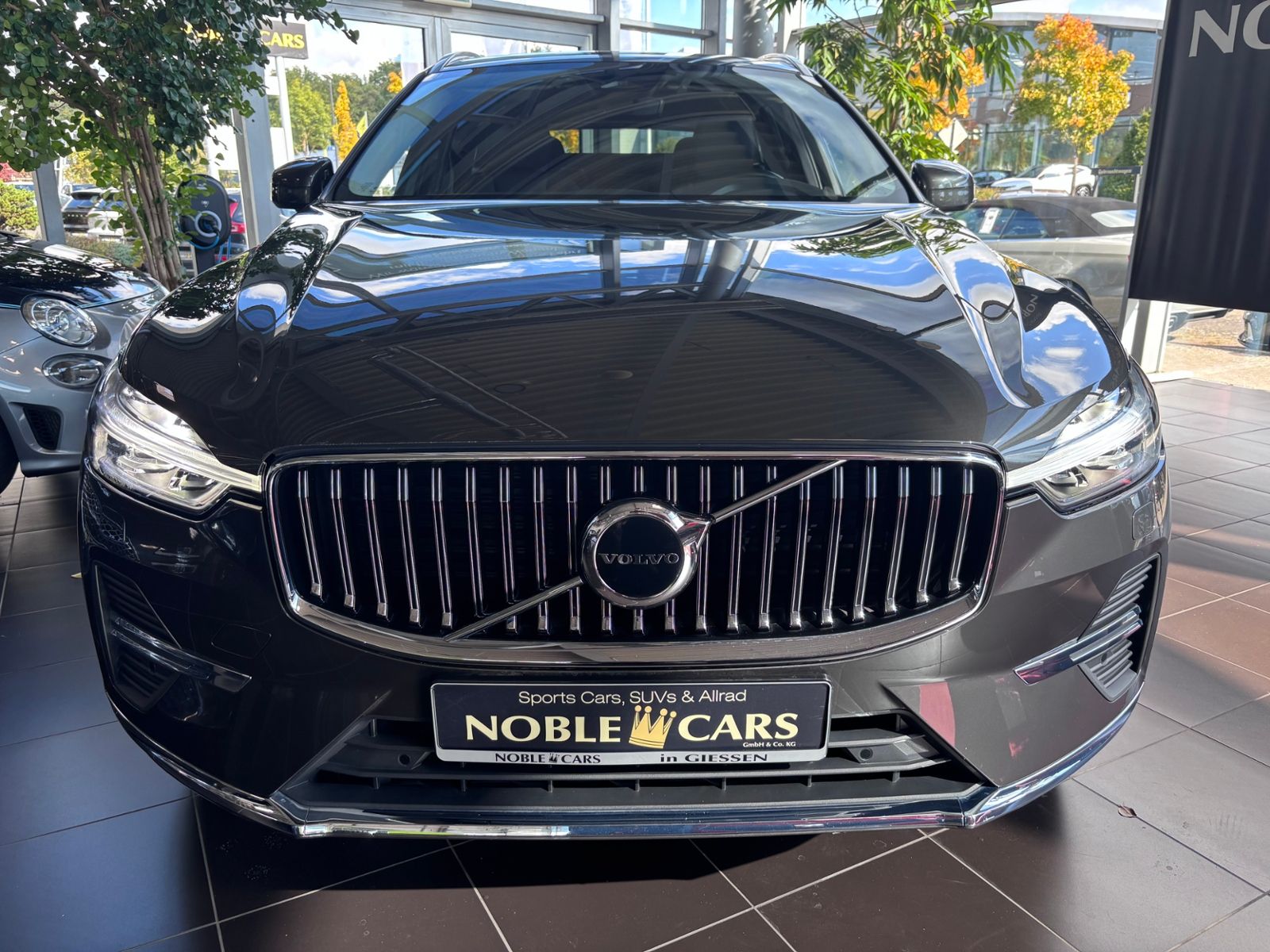 Fahrzeugabbildung Volvo XC60 Inscription AWD AHK H/K ACC MEMORY 20"