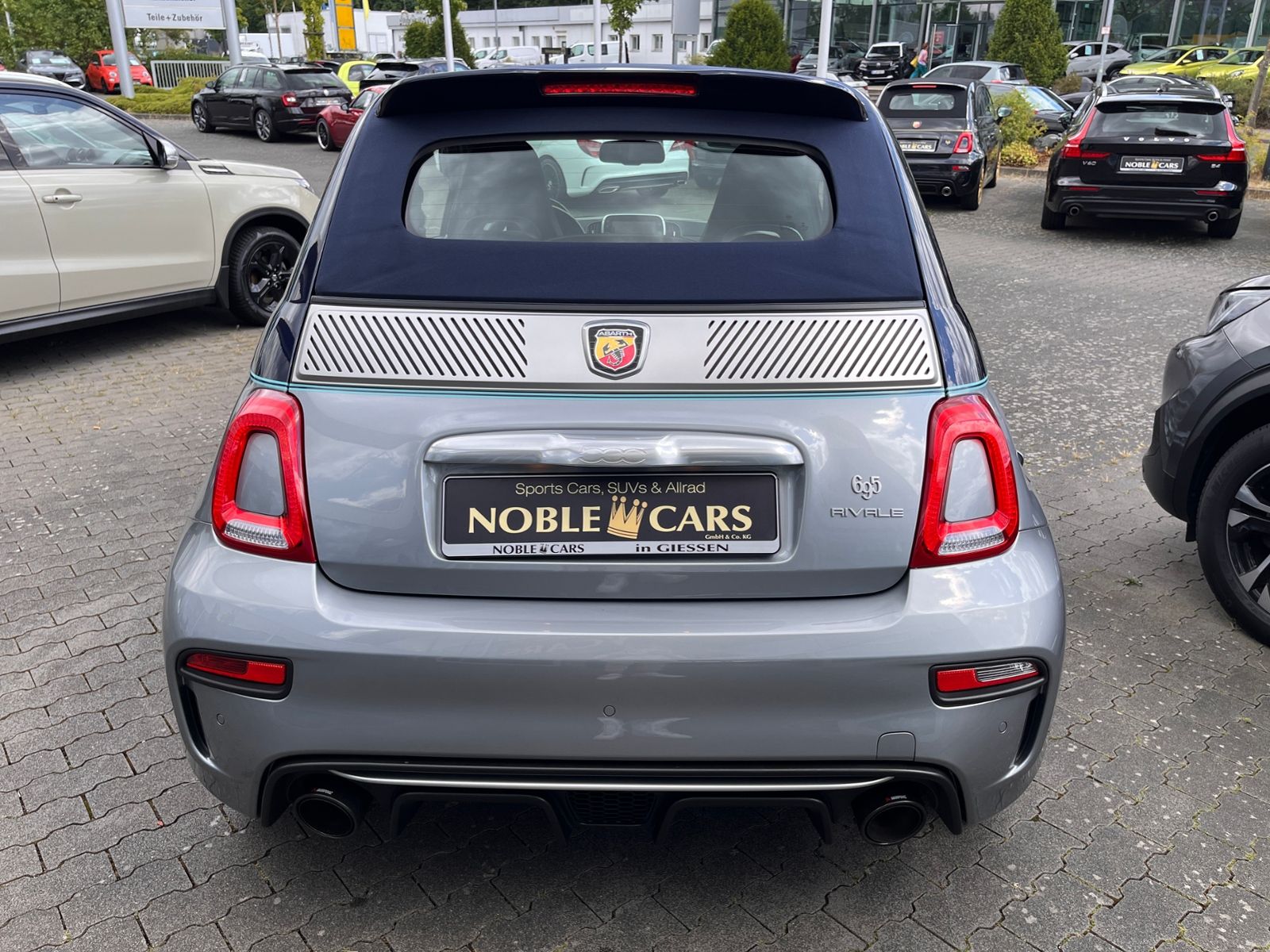 Fahrzeugabbildung Abarth 695C Rivale  Automatik XENON LEDER ALU