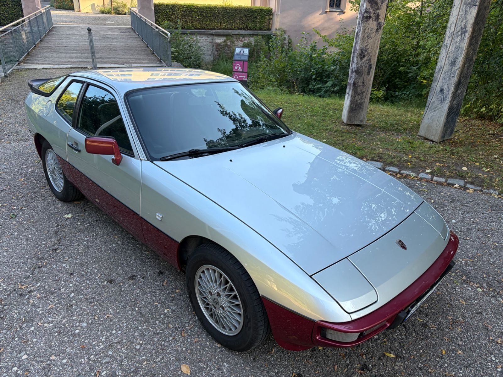 PORSCHE 924 2