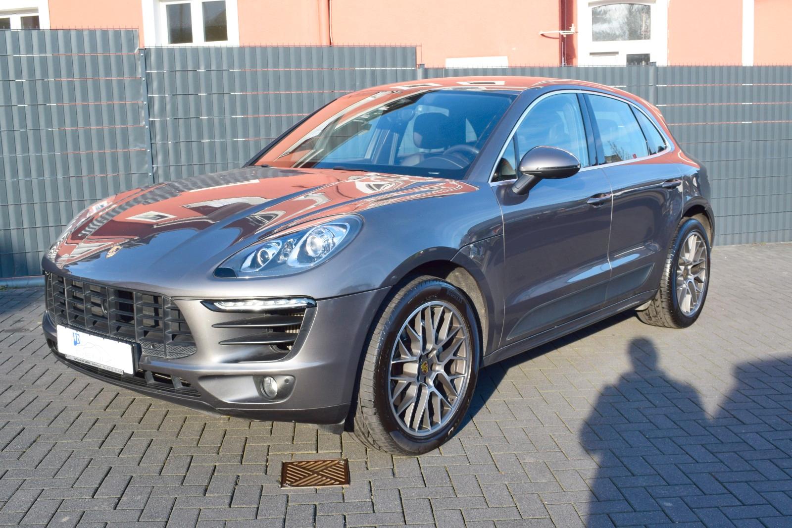 Porsche Macan S