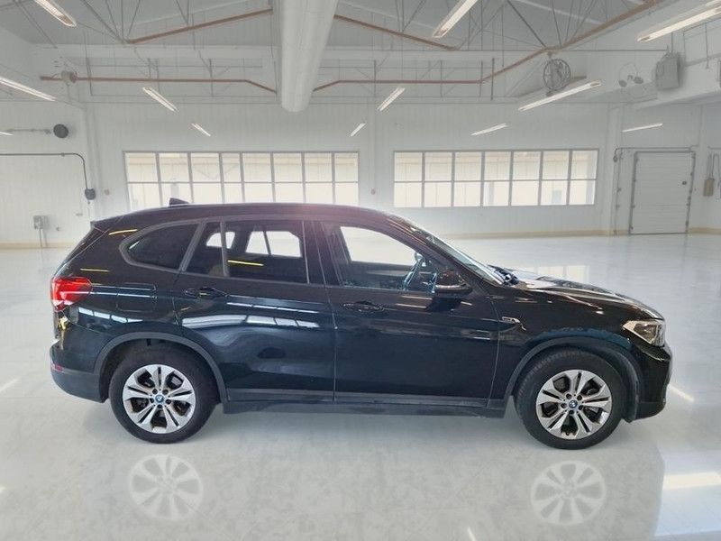 BMW X1 XDRIVE 25E BUSINESS ADVANTAGE AUTOMATICO  imagem 3