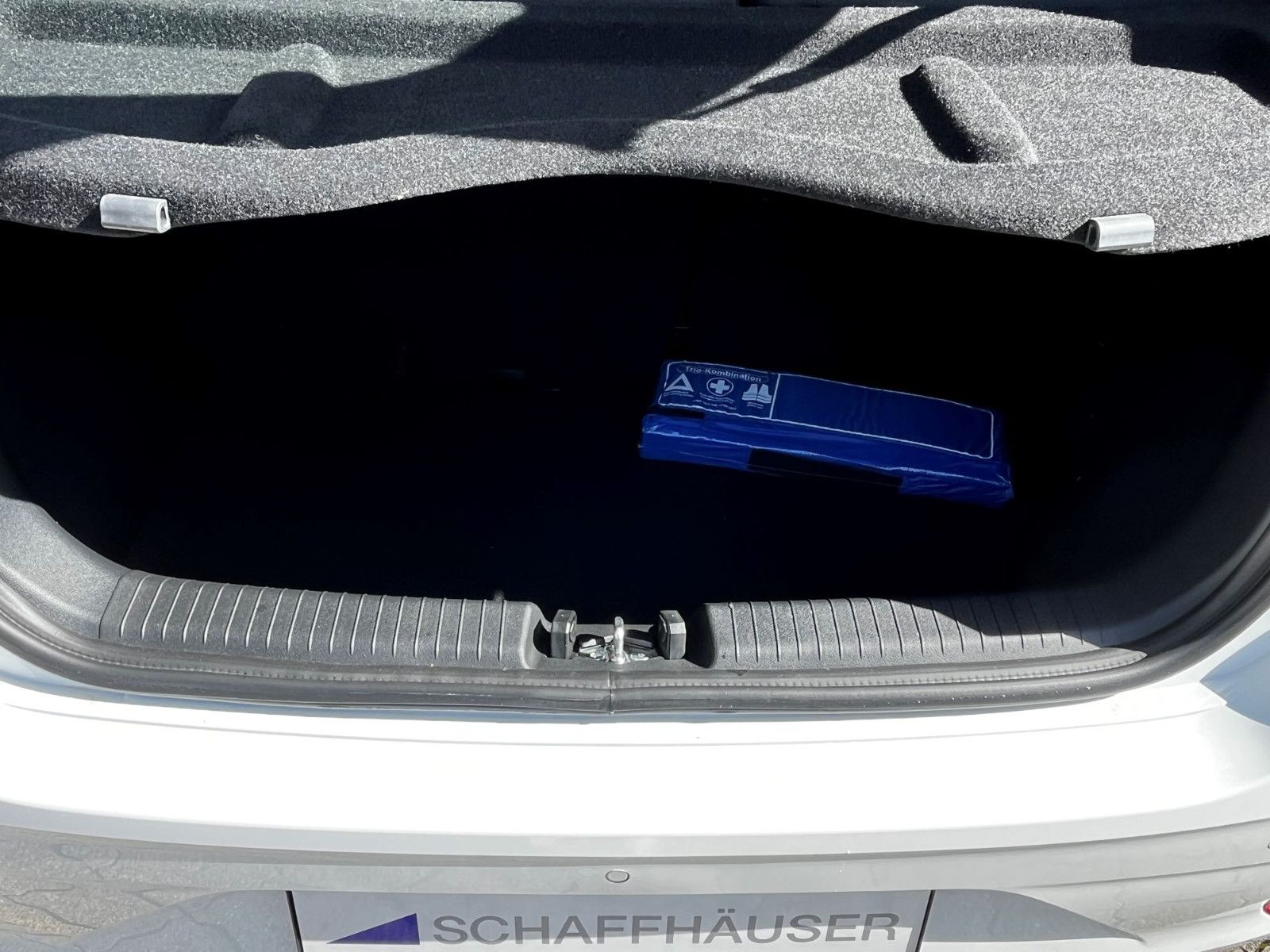 Fahrzeugabbildung Hyundai i10 Trend AUT SHZ NAV BT KAM ALU