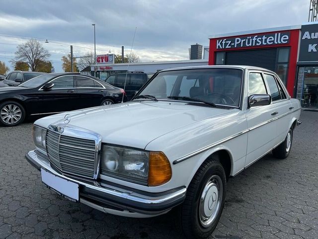 Mercedes-Benz 240D H-Kennzeichen/ Servolenkung