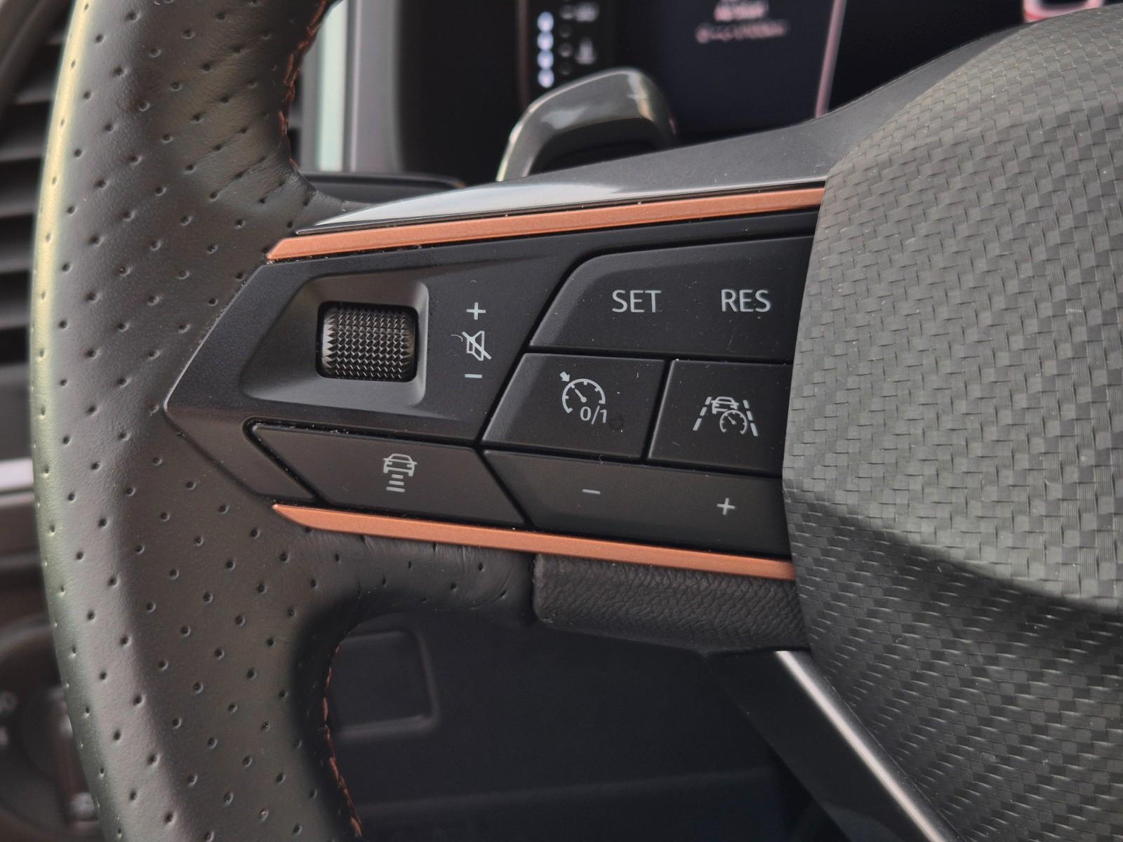 Cupra Ateca 4Drive DIGITALES C.P KEYLESS LED ACC 360°