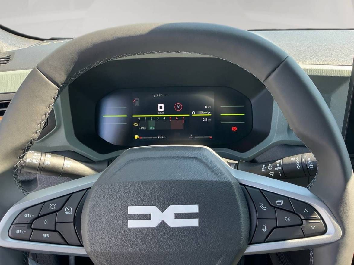 Fahrzeugabbildung Dacia Duster Extreme mild hybrid 140