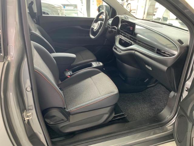 Fiat 500e Icon Klimaautom Fahrerprofil DAB Keyless