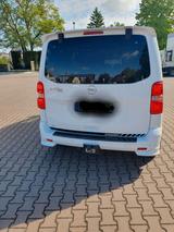 Opel Zafira Life 2.0 Diesel 130kW Tourer L Auto T... - Opel Zafira Life von privat