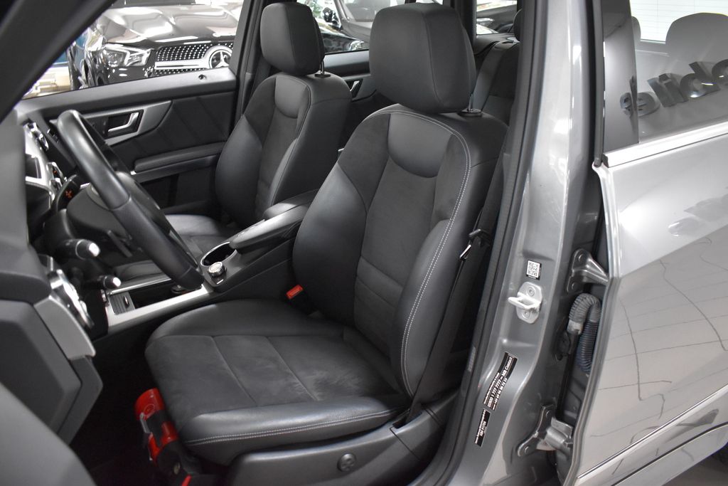 Mercedes-Benz GLK 350 CDI 4M MEMORY KAMERA PANO SCHECKH TOTW