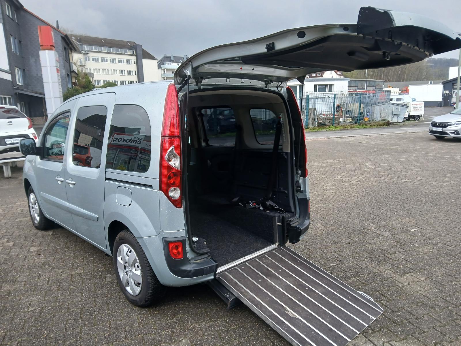 Renault Kangoo Rollstuhlauto Rampe wenig Kilometer