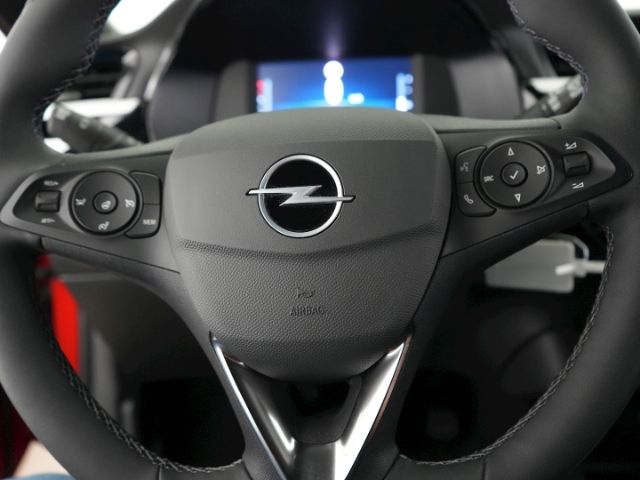 Corsa F FACELIFT YES+SITZ-/LENKRADHEIZUNG+LED-SC