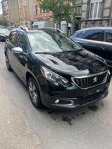 Peugeot 2008 Style - Peugeot 2008 Style mit Benzin-Antrieb