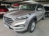 Hyundai TUCSON blue 1.6 GDI 2WD Trend - gebrauchte Hyundai TUCSON aus dem Jahr 2017
