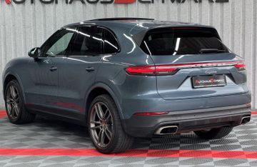 Porsche Cayenne - 5