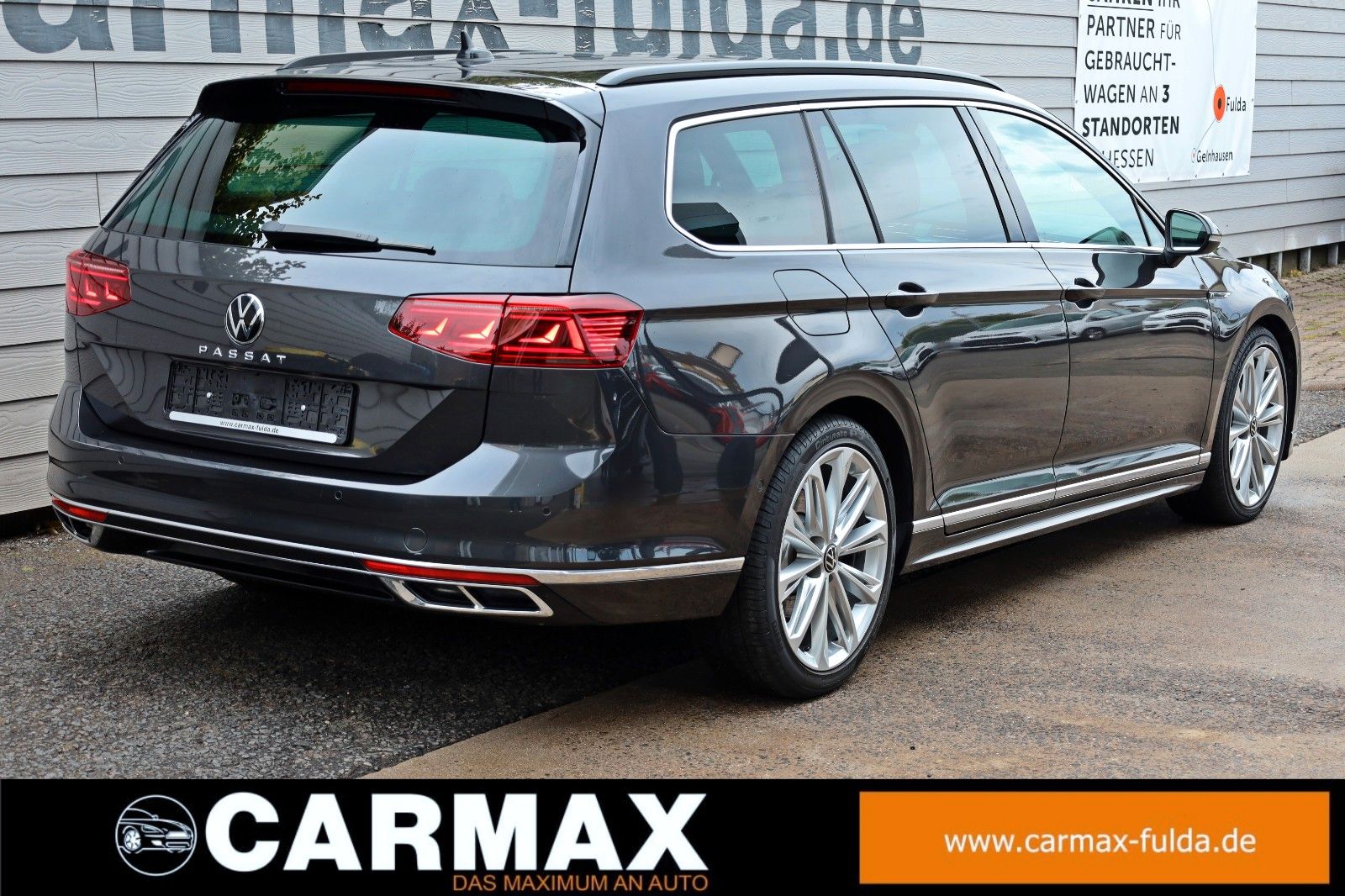 Fahrzeugabbildung Volkswagen Passat Variant R Line Navi,LED,ACC,Panorama,SH
