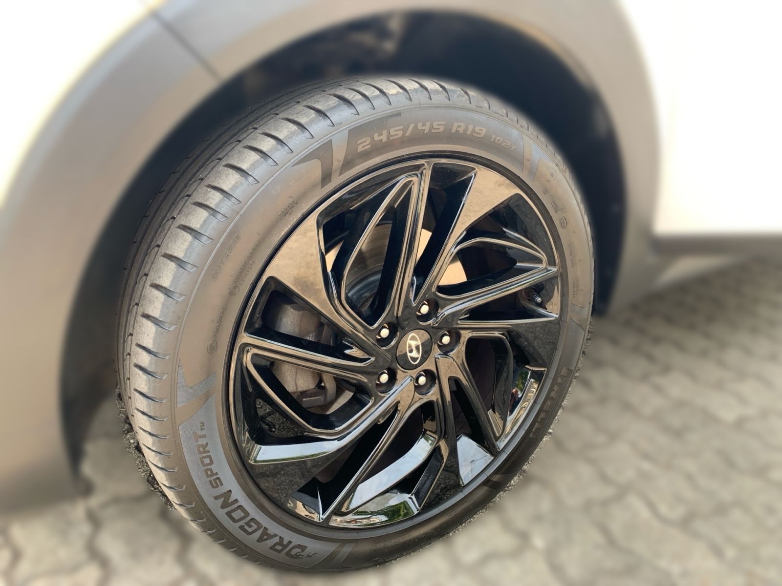 Fahrzeugabbildung Hyundai TUCSON 1.6 N-Line 4WD Navi Sitz-Paket