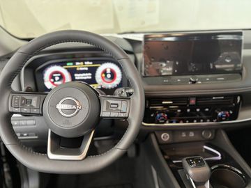 Fotografie des Nissan X-Trail 1.5 VC-T Mild-Hybrid Xtronic N-Connecta