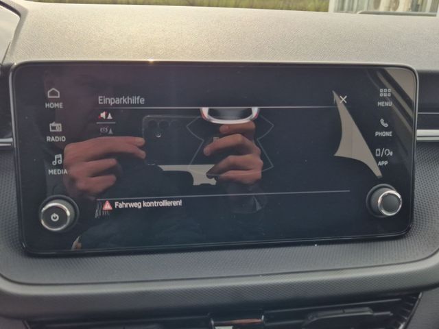 Fabia Essence 1.0 TSI,CarPlay,ISOFIX,5J-Garantie